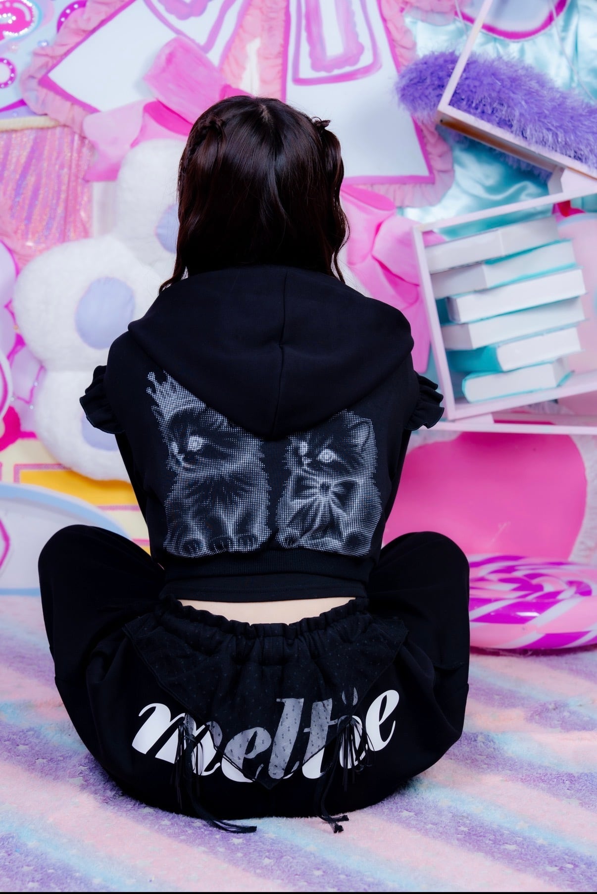 Kitten Frill Zip Hoodie【10月中旬発送】