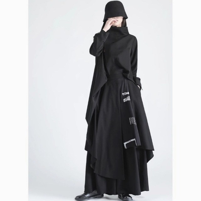 Stand collar asymmetric cape C0776