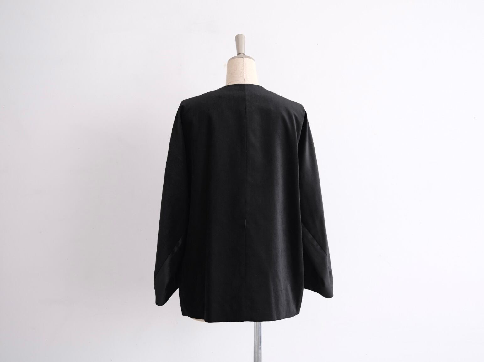 TENNE HANDCRAFTED MODERN 