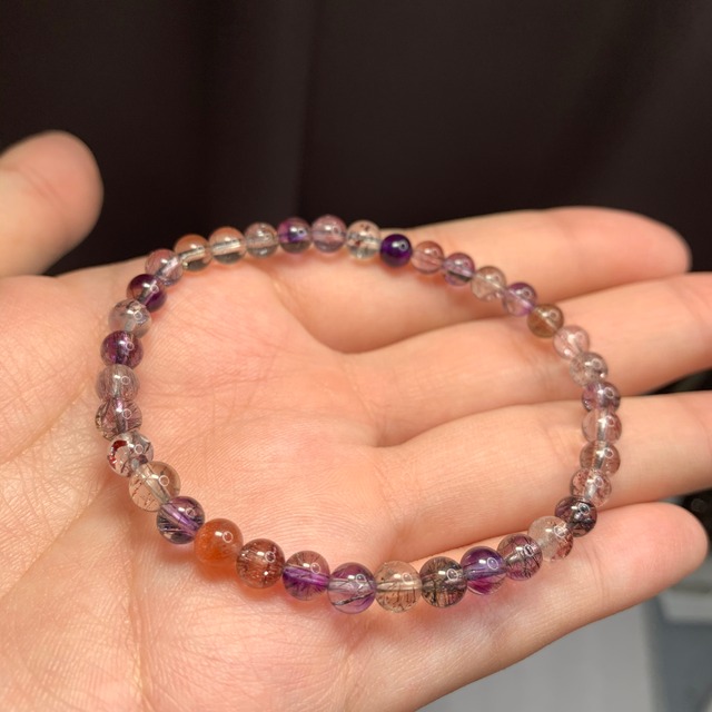 7エレスチャルクォーツブレスレット