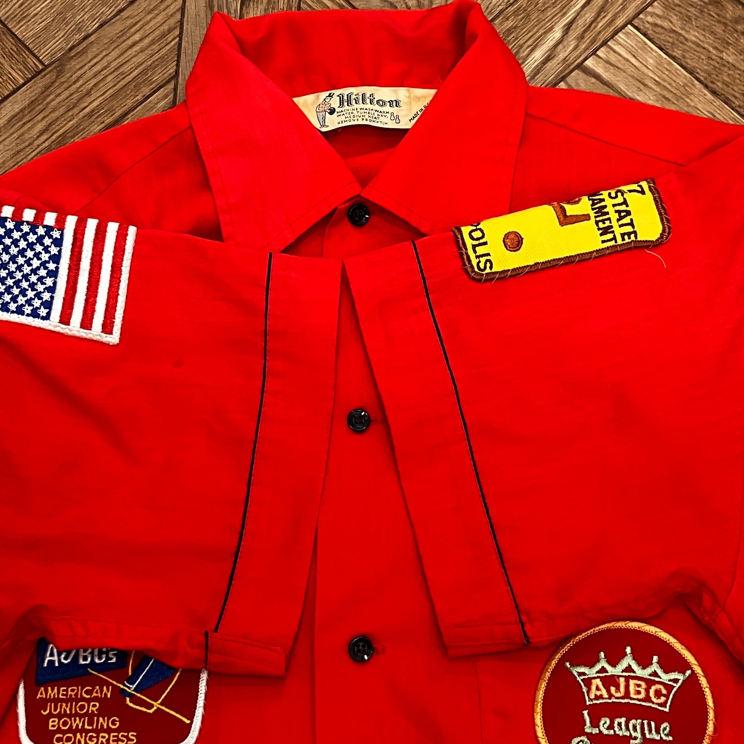 ①1970'S HILTON S/S WAPPEN BOWLING SHIRT | safarionline