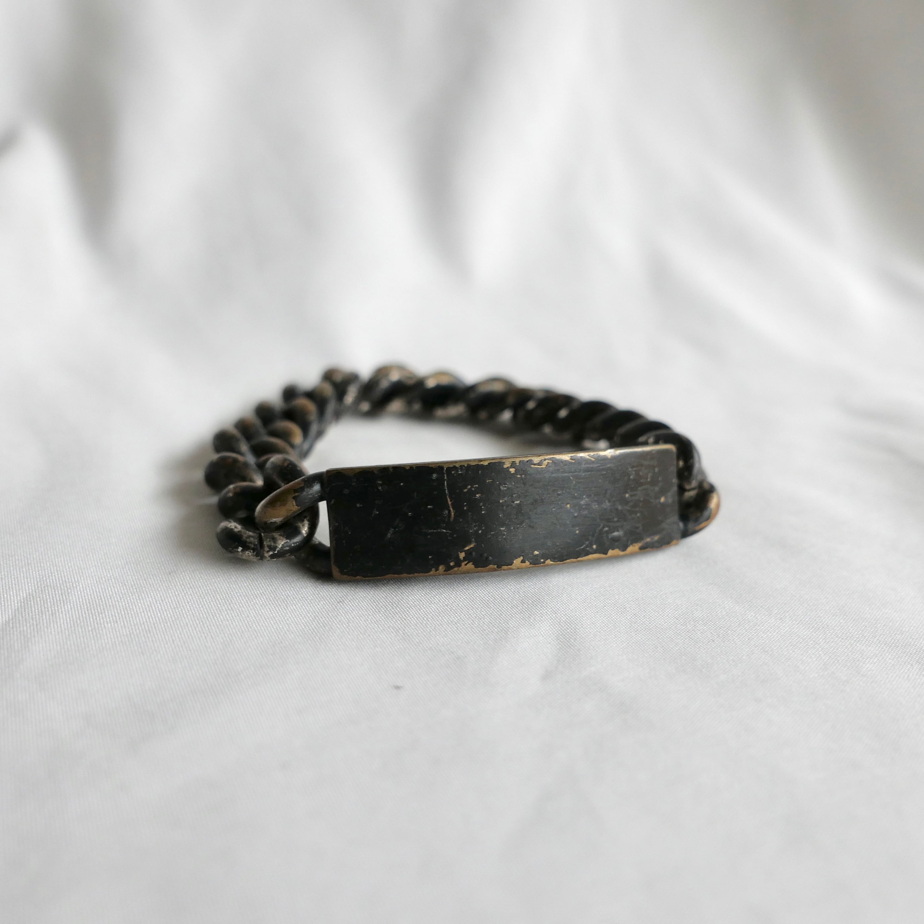 Maison Martin Margiela BLACK AGEING BRASS ID BRACELET | safarionline