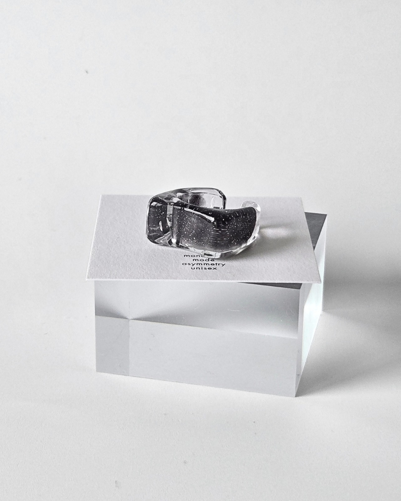 RiNG. [mag black] - 1