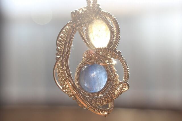 Labradorite & Kyanite silver925 wirewrapping pendant