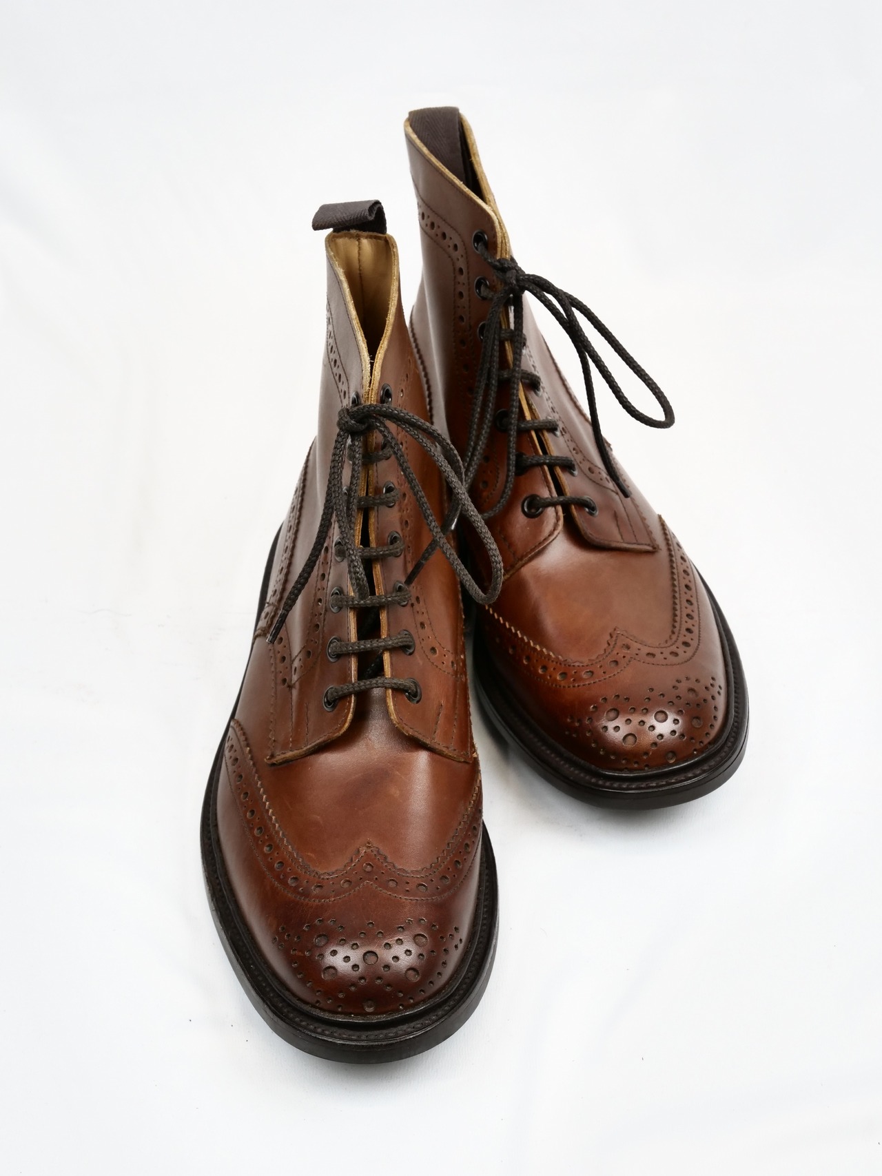R-29 Rejected Tricker's (size 8)