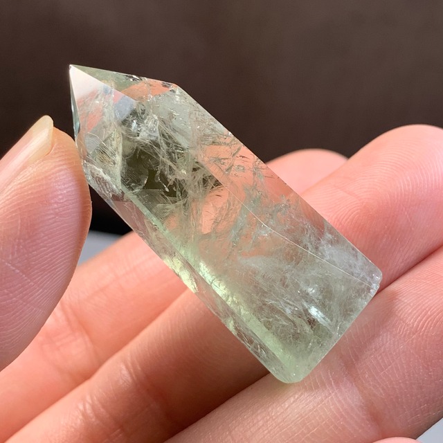 3.癒しのグリーンの色合い♪プラシオライト・ポイント