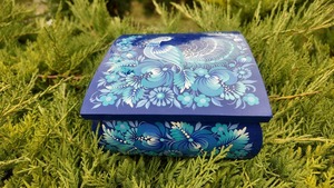 ペトリキウカ塗りのジュエリーボックス 15cm（ティモシェンコ作）ウクライナ製
