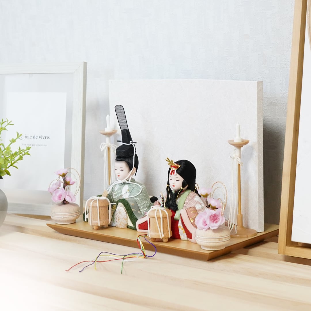 初 -ui- 小さな木目込み人形