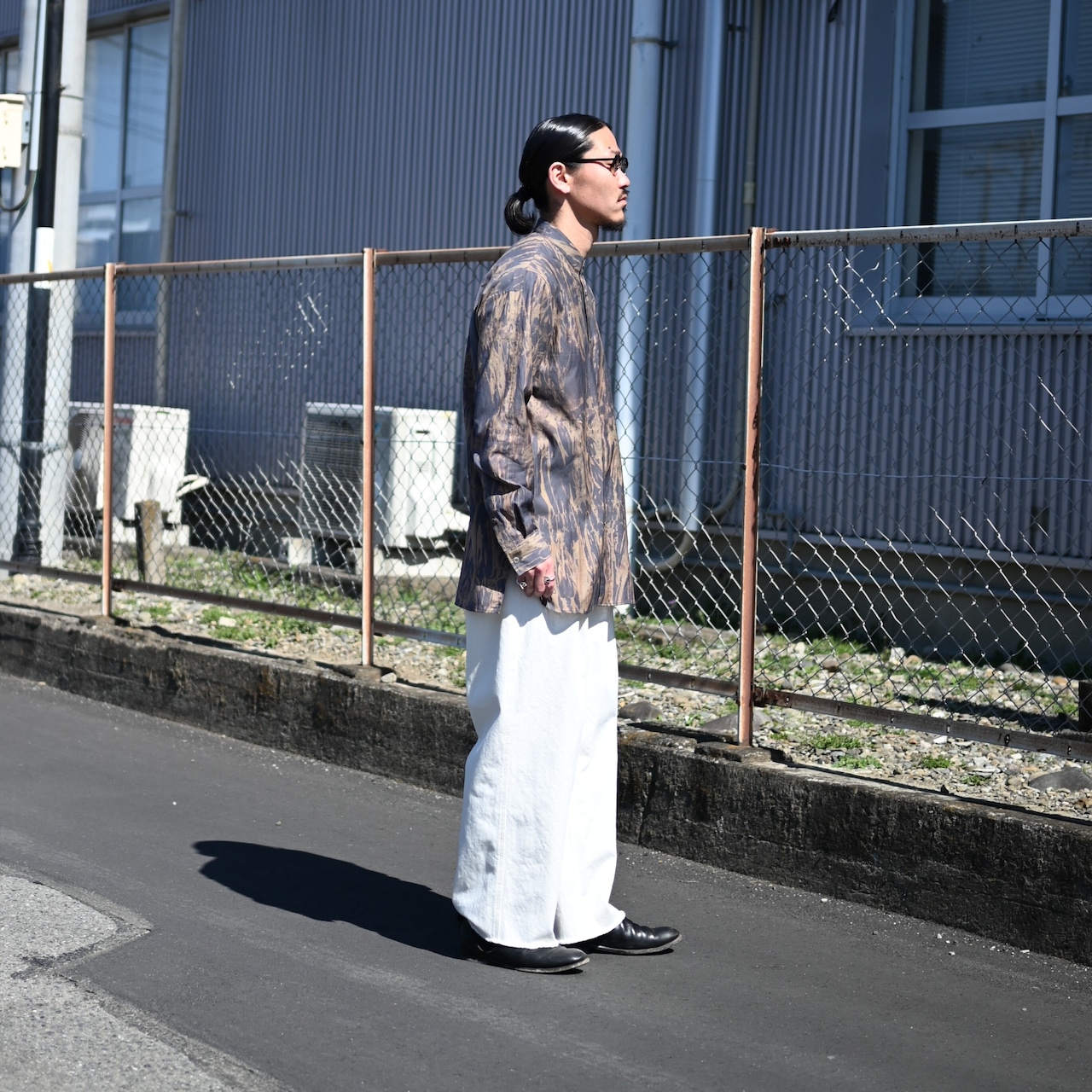 山内 / 流し染めコットンキュプラツイルシャツ スタンドカラー