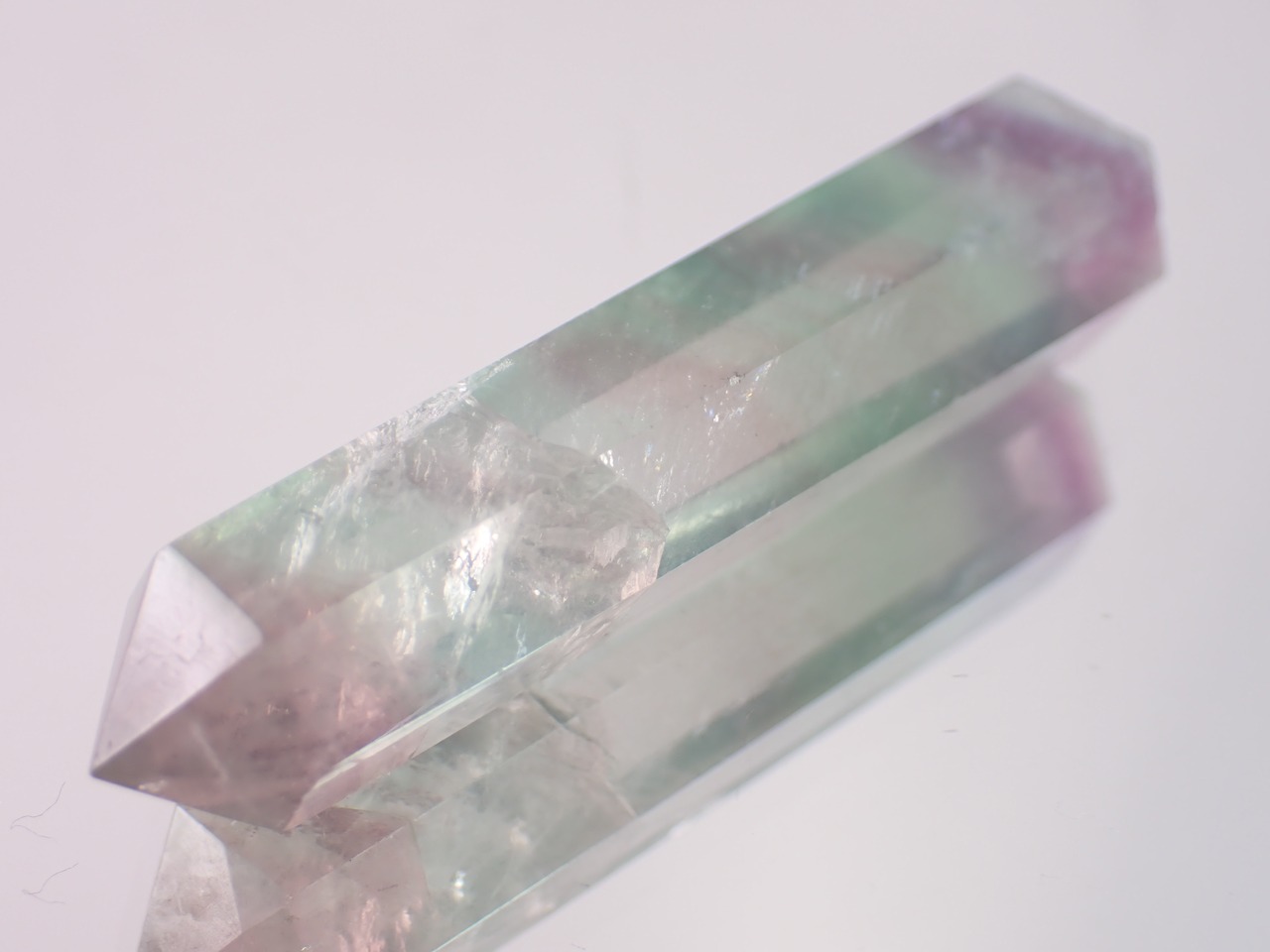 フローライト　オベリスク　15.8g　[D1-18]