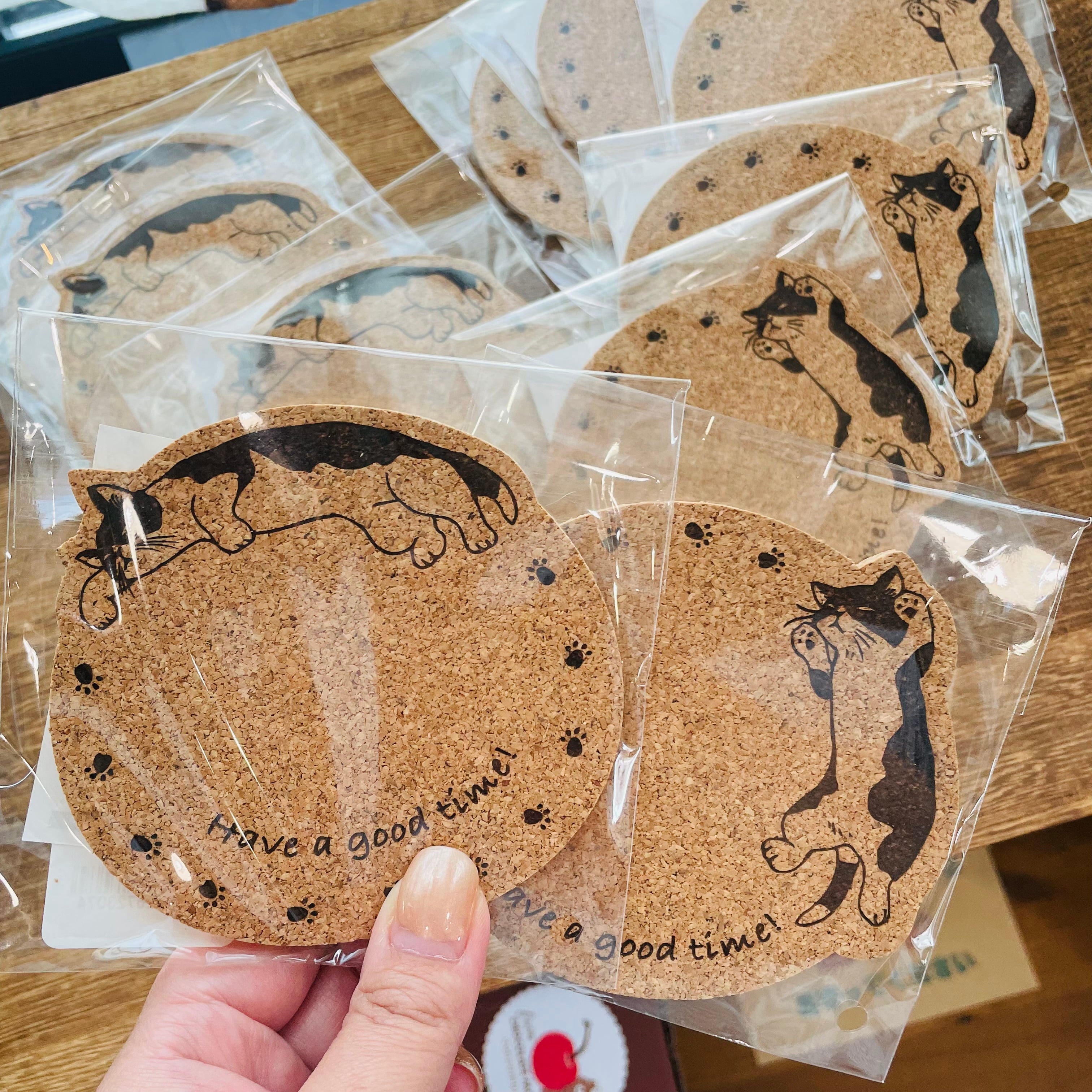 コルクコースター|黒猫 ねこ ネコ 猫雑貨 猫グッズ かわいい猫雑貨 おうちカフェ プレゼントにおすすめ カワイイ猫雑貨