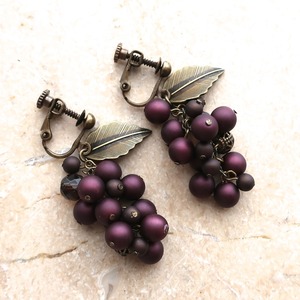 SOLD OUT＊Grape/M【ピアス/イヤリング】