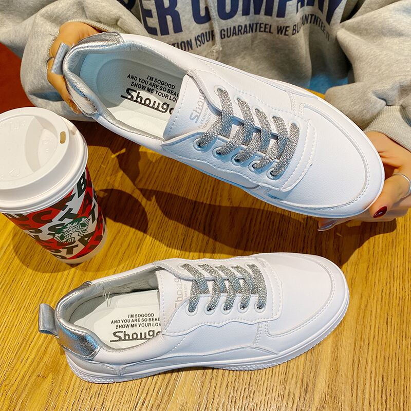 ロートップのキャンバスシューズ女性のバージョン2019冬の新しい学生レジャー野生のバージョンのclicの小さなホワイトボードの靴女性の潮 部族の婦人靴3329138