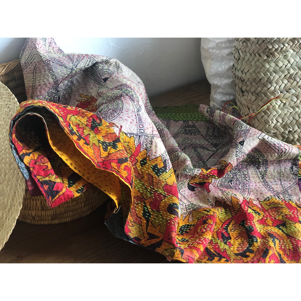 リサイクルサリーのカンタショール パッチワーク小06 インドの手仕事布 Mulaセレクト