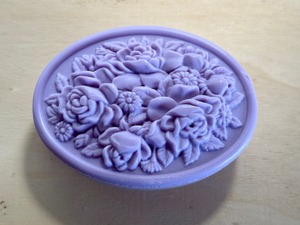 Specialセレクト企画‼︎《藤》花の彫刻が美しいヴィーガン石鹸|伝統釜焚き製法・動物実験なし