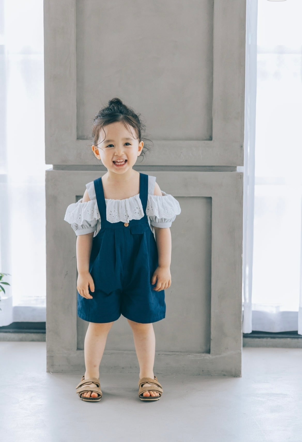 Aラインタックショートサロペット〈navy〉