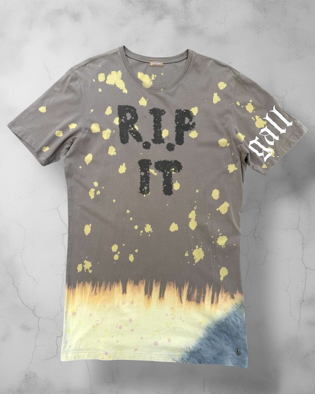 John Galliano “R.I.P IT” Paint Graphic T-Shirt Size:M