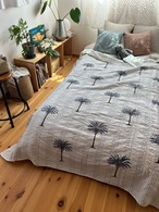 中綿なし（カンタキルト）お外に持って行きたくなる！さわやかなヤシの木デザイン　シングルサイズ　