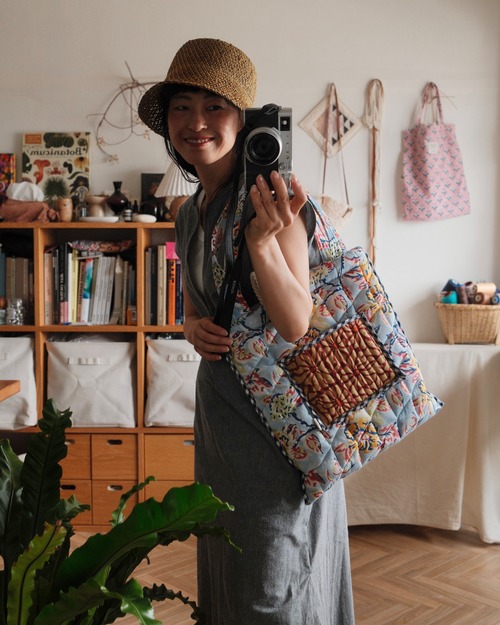 Block quilt tote.<Sky park>