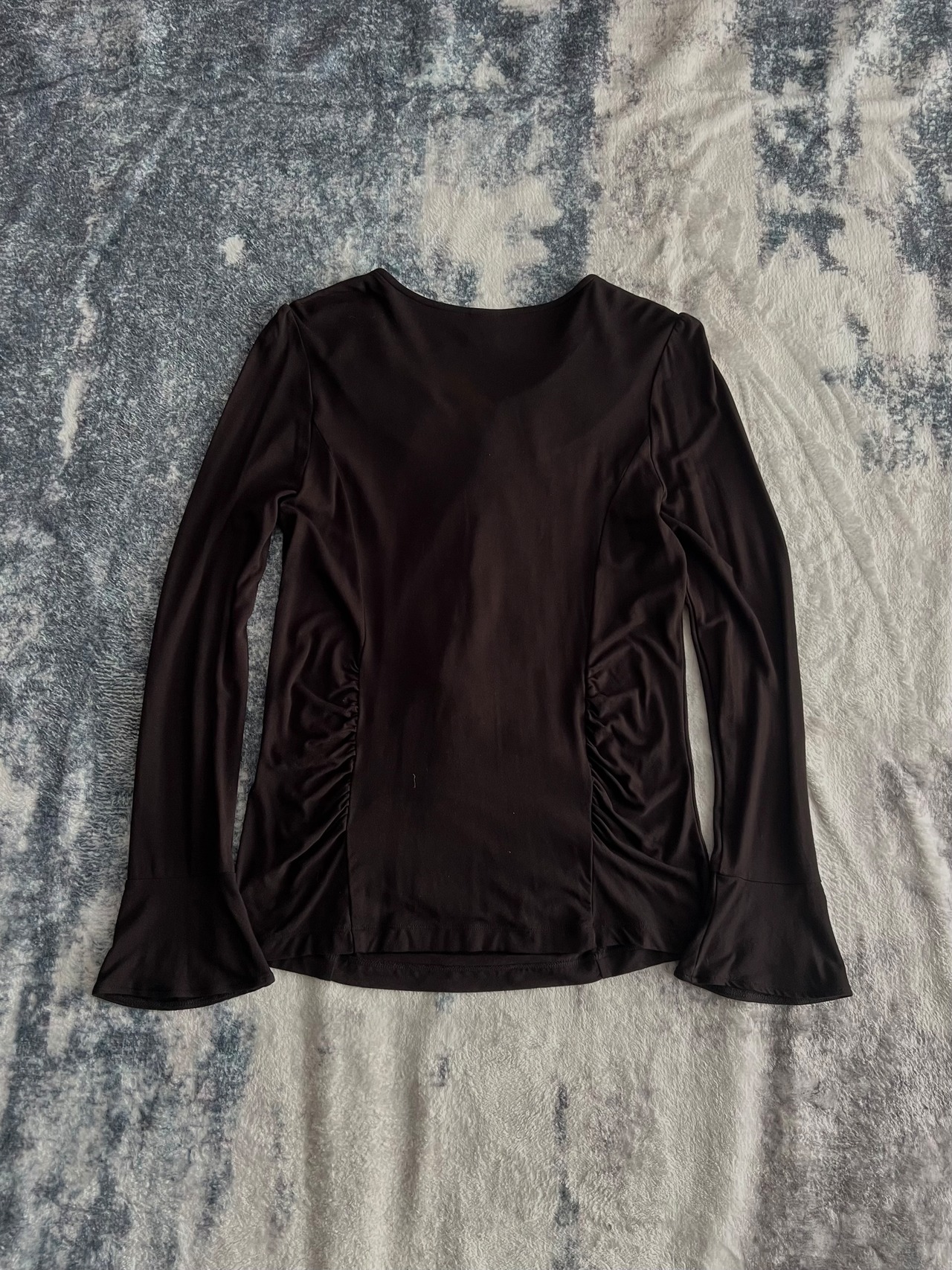 "UNKNOWN" Gothic Fril Long Sleeve