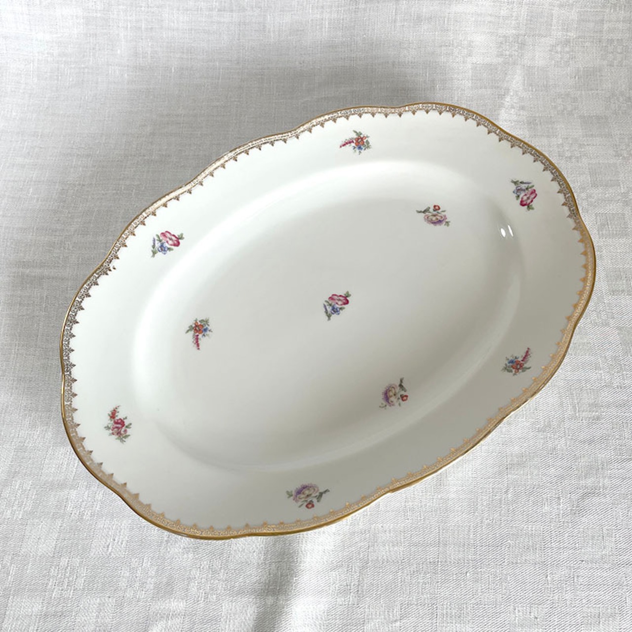 大皿オーバル型　小花散る白磁　パーティー 12TWdz14-1