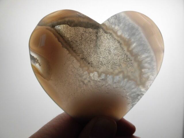 【瑪瑙カービング】　ハート瑪瑙　no.7
