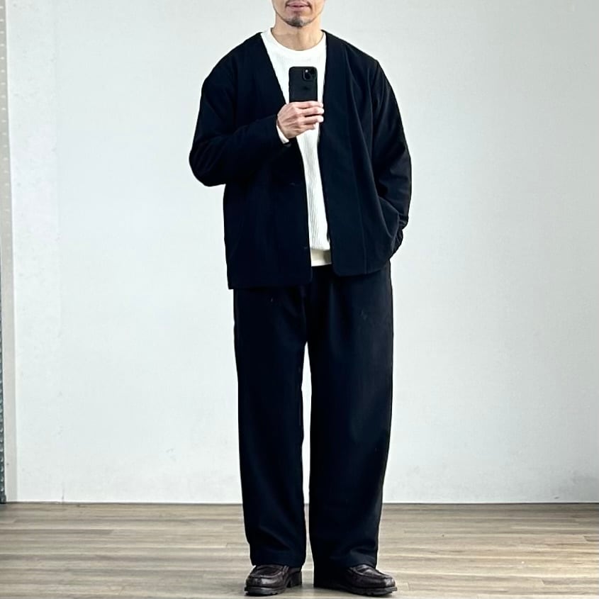 25AW》【LA MOND】TWILL TWIST CARDIGAN CENTER SEAM PANTS ラモンド