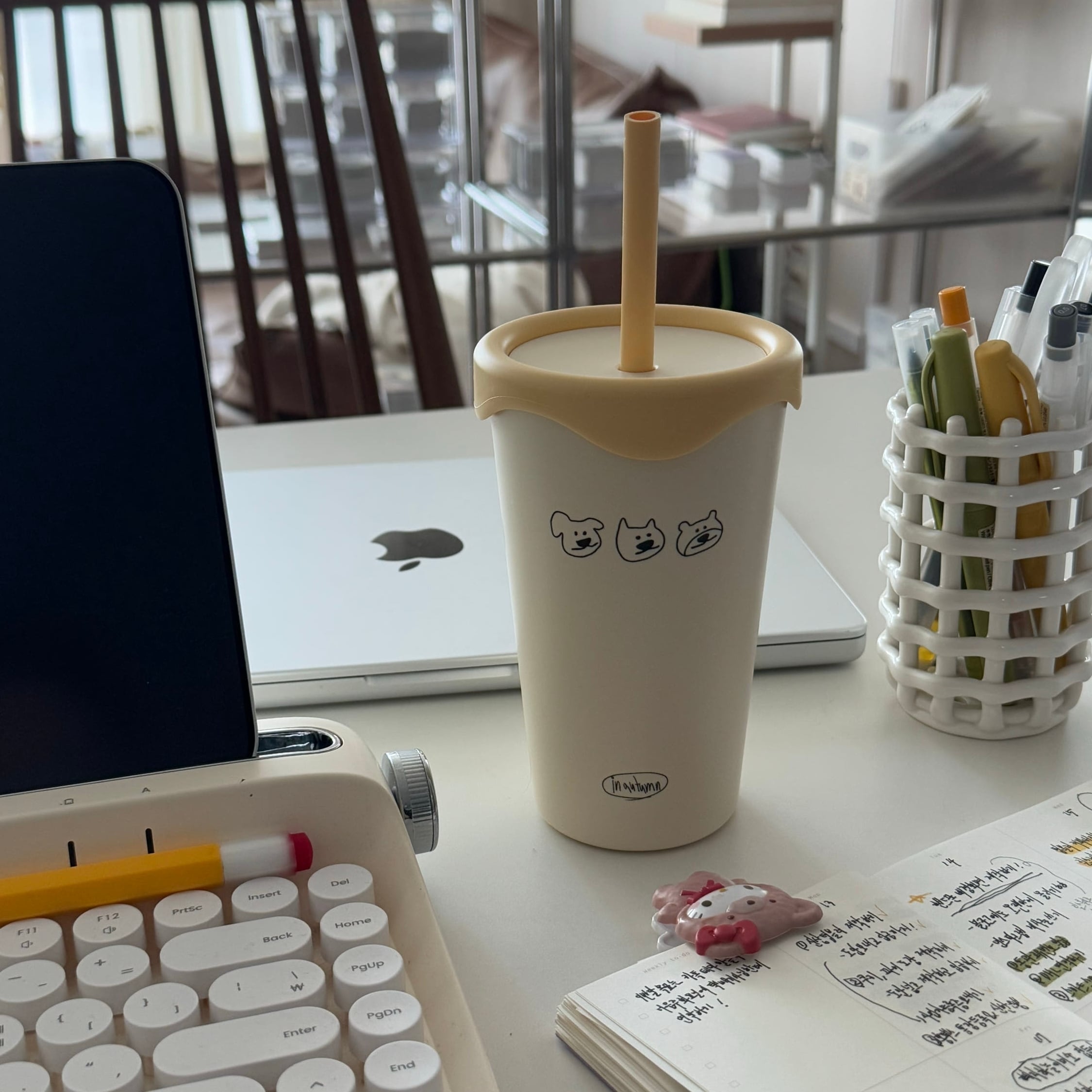 in autumn] Nerdy Friends Marshmallow タンブラー 500ml | moim