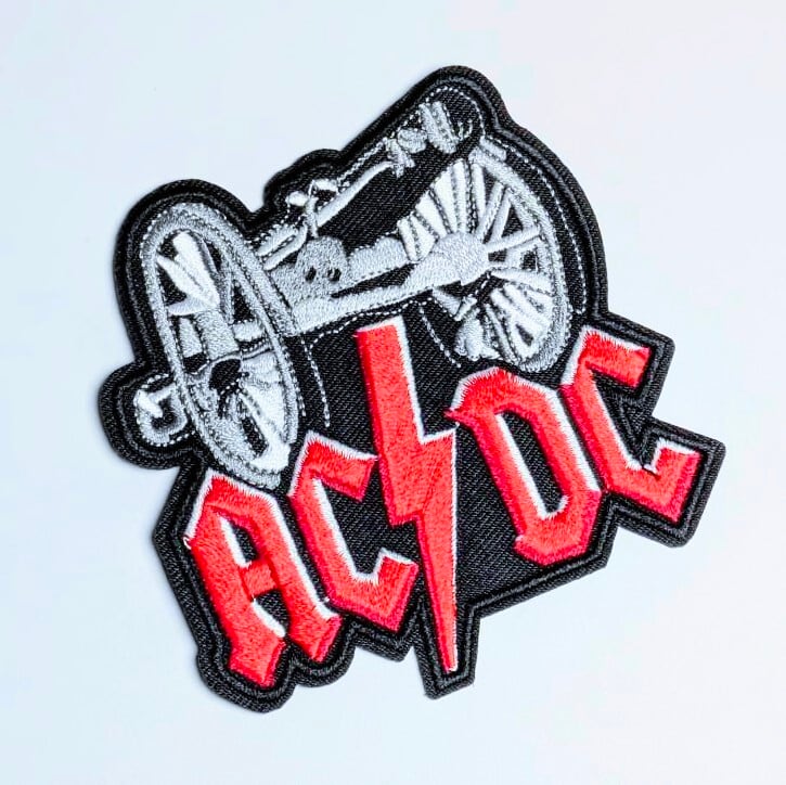 送料無料! ★刺繍アイロンワッペン★ 【 ACDC / エーシーディーシー 】 〚アメリカン雑貨 アメトイ〛