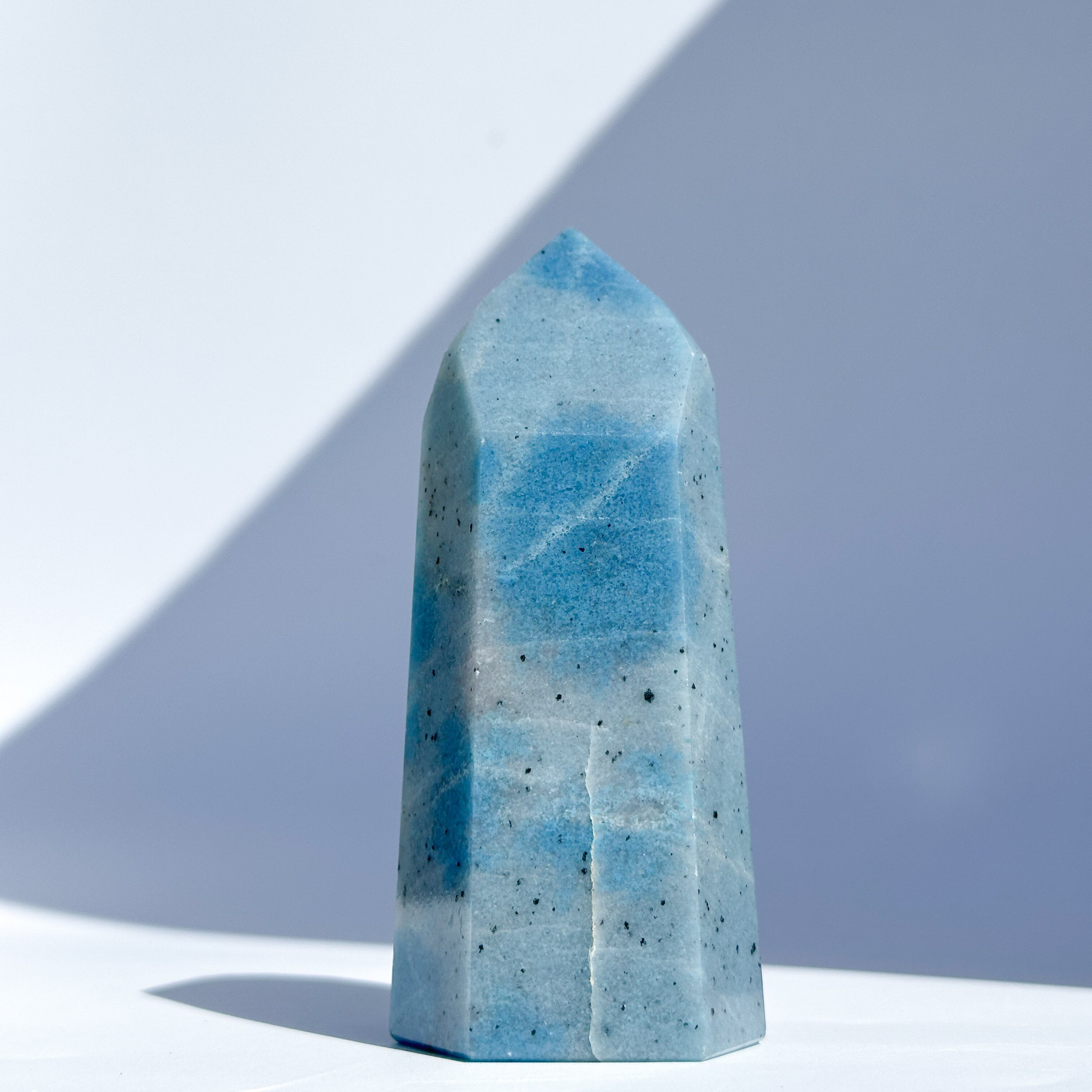 天然石　激レア　アイシーローズクォーツタワー 女性性を開花し、穏やかな毎日に】ローズクォーツ タワー