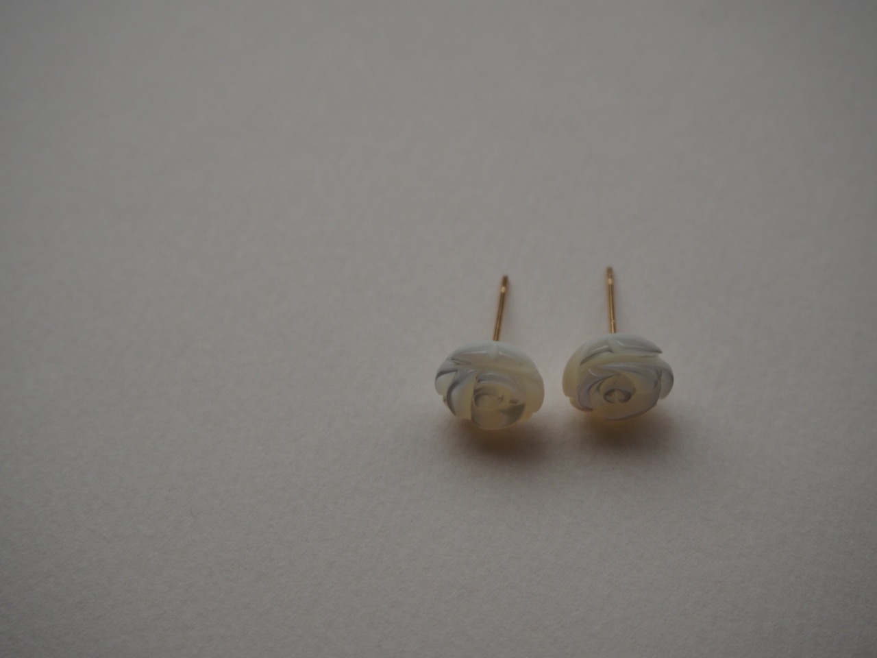 【 WAVE 】shell ROSE pierce (small)