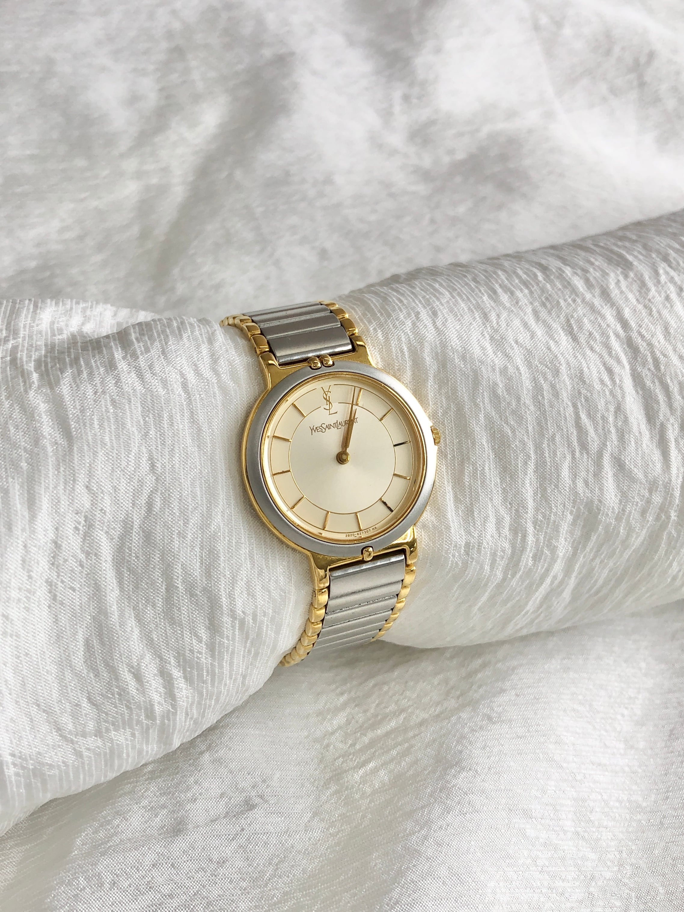 Yves Saint Laurent バングル YSL刻印 ヴィンテージ 2025年最新】Yves Saint Laurent レディース ブレスレットの人気