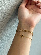 Figaro chain bracelet