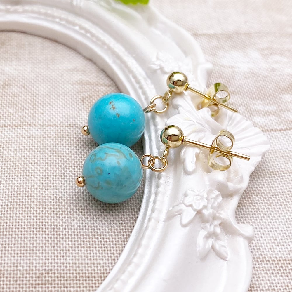 ルチルのイヤリングたん！できました！すごい！ 心身のデトックス】天然石マグネサイトターコイズ10mm 18kgp／スタッド