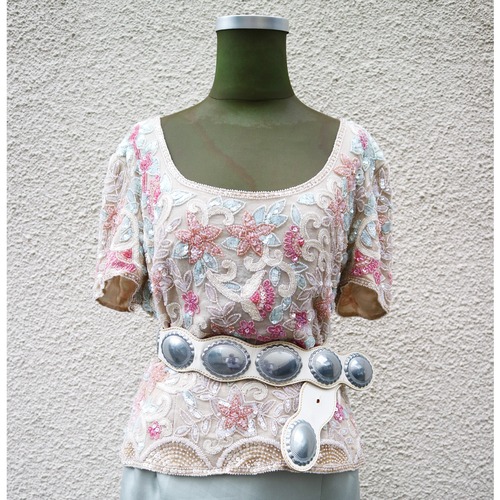 Beige & pink flower bijou tops