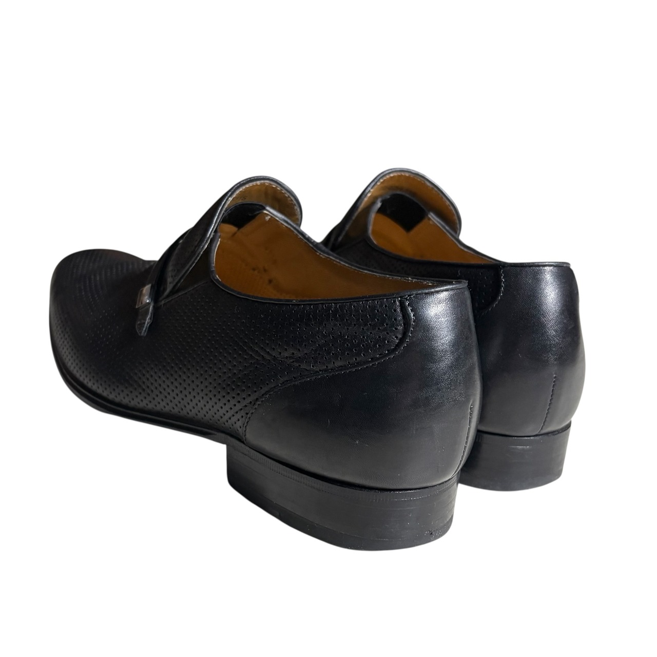 S.T.DUPONT punching leather loafers