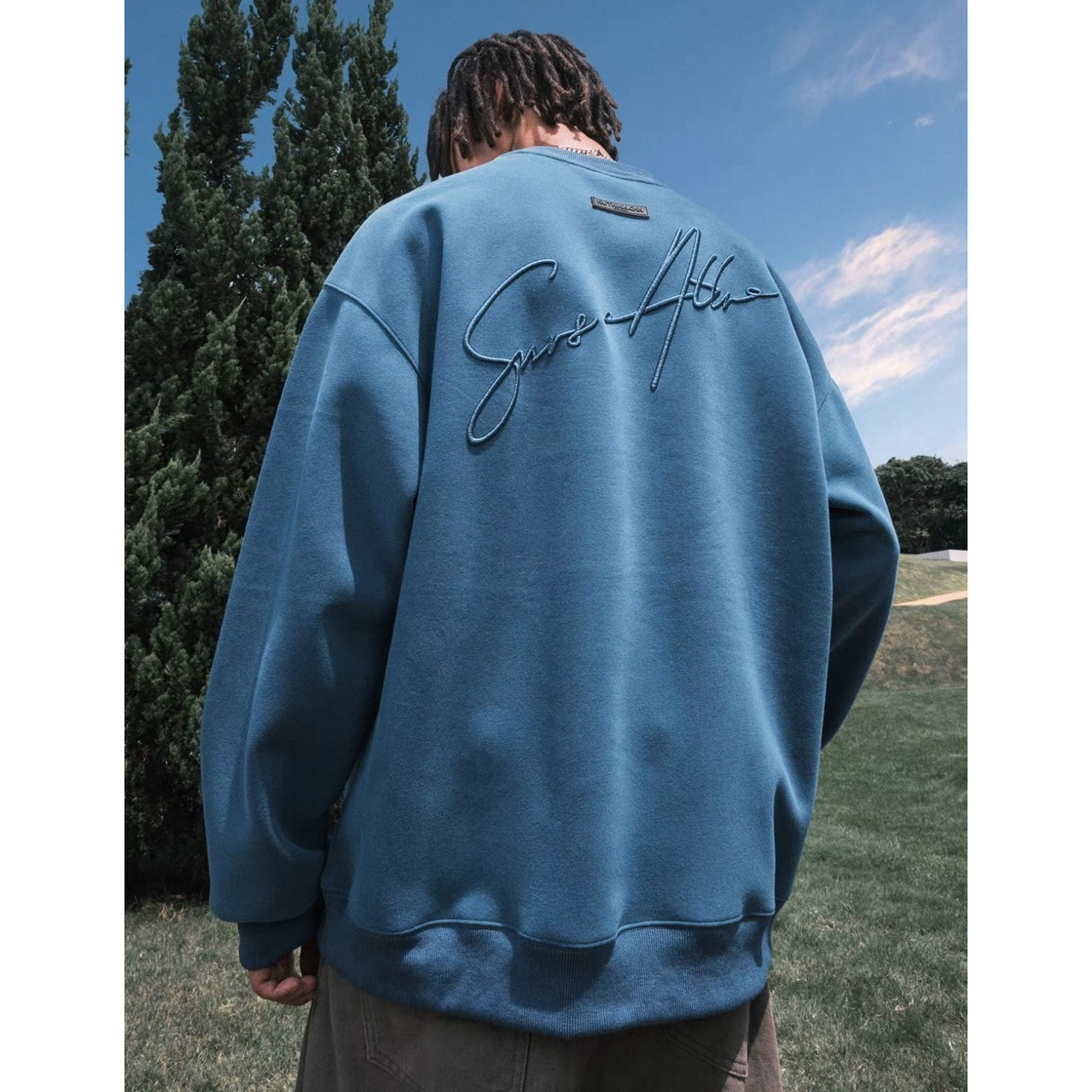 Back embroidered script sweat 1165 - 3