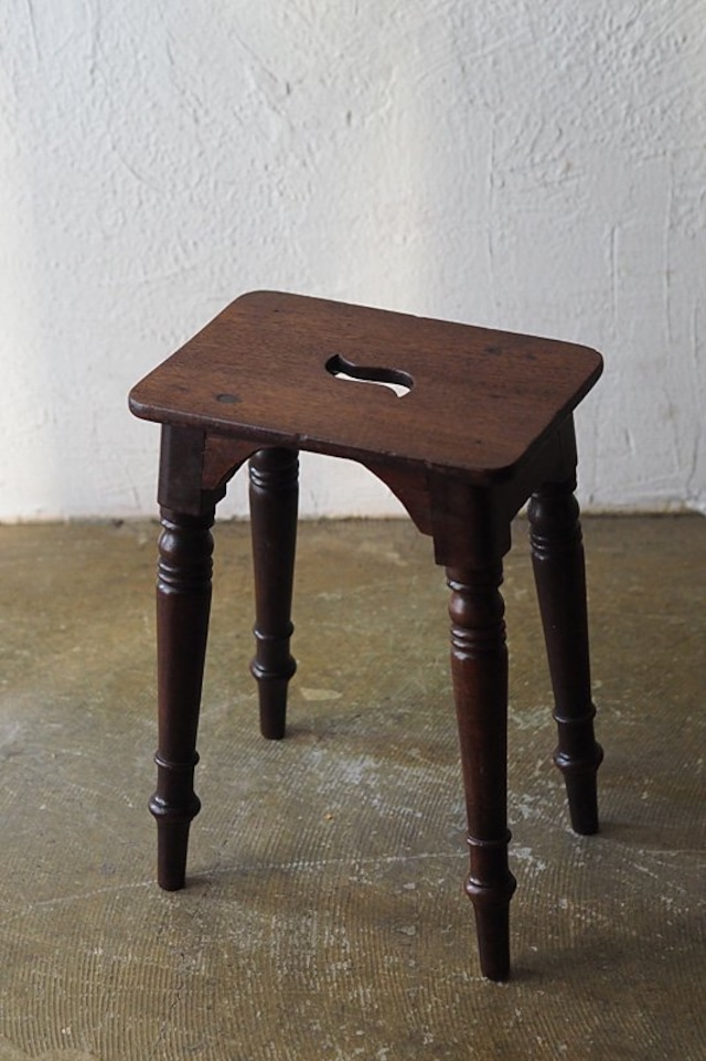 小さなマホガニー台-antique mahogany small table