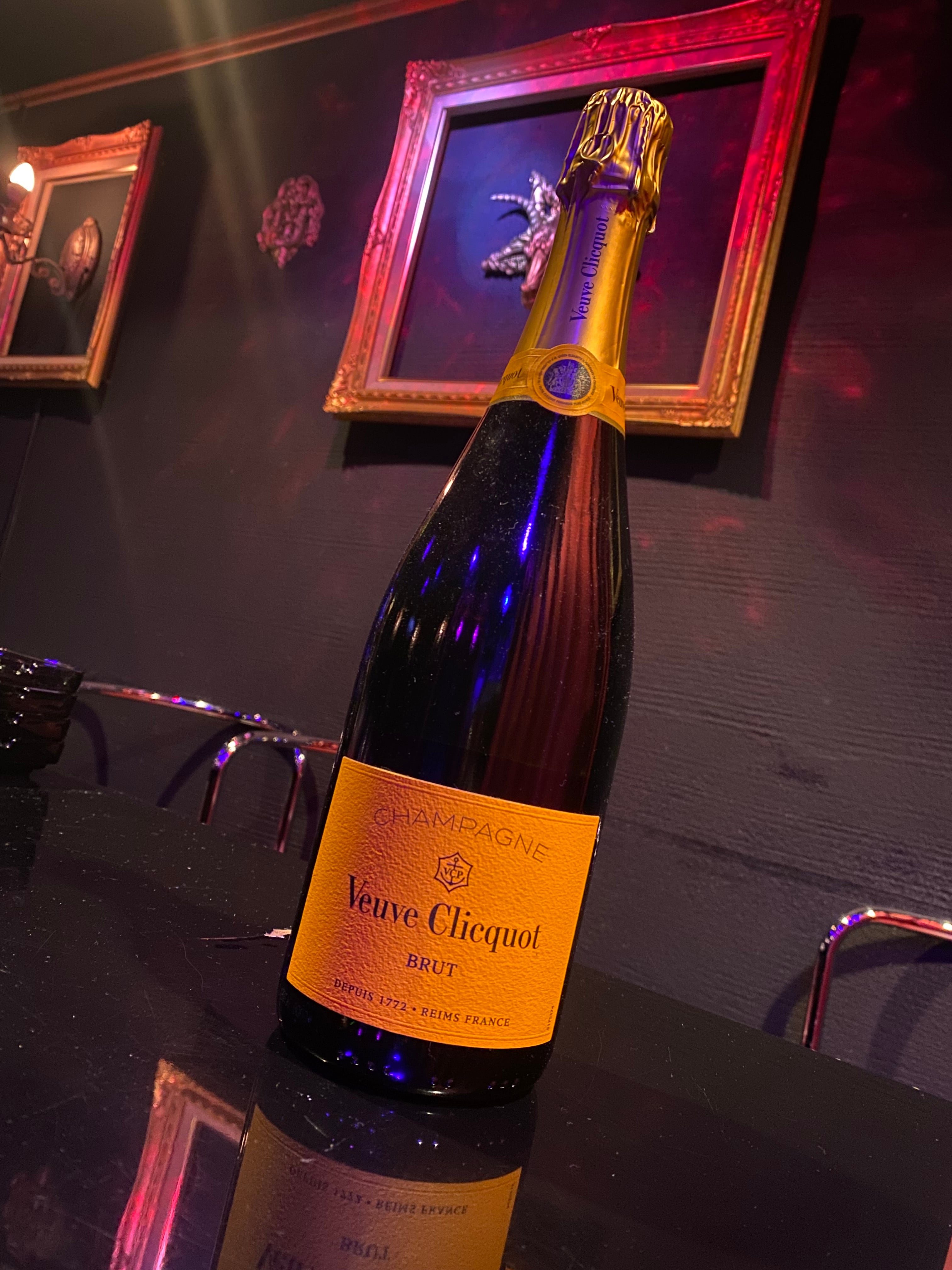トゲ エンジェルシャンパン ホワイト 白 ANGEL champagne ケース付