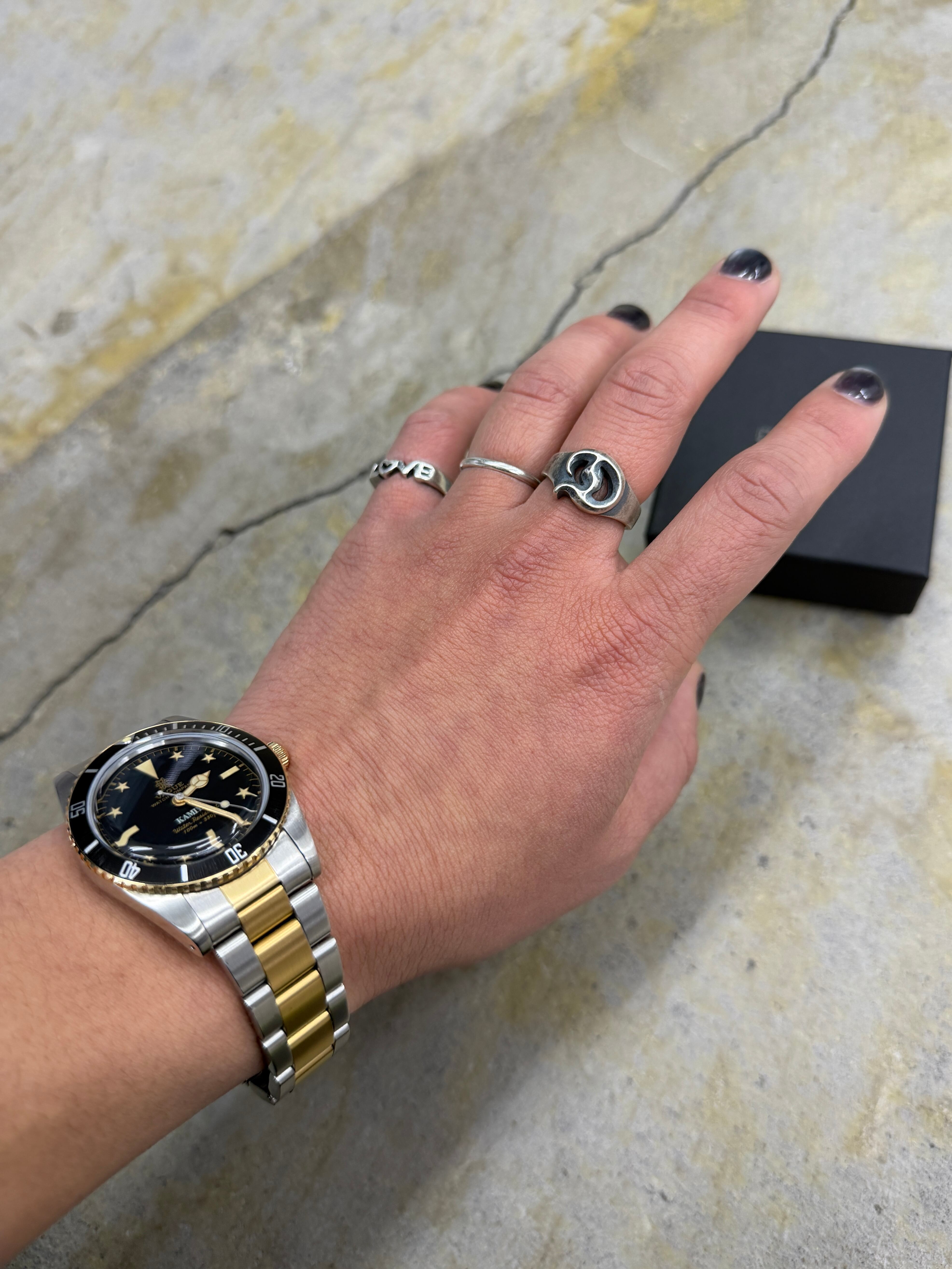 DAIRIKU | D Silver Ring | Antique | HOWDAY