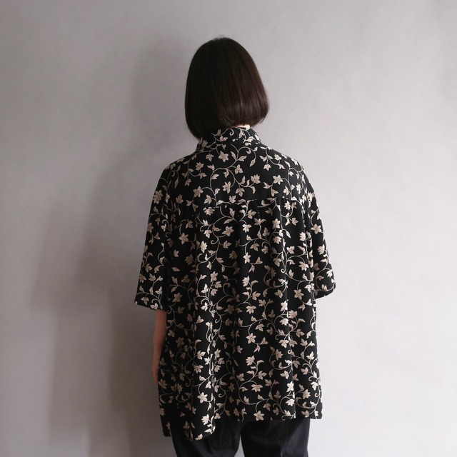 flower art pattern wide silhouette h/s shirt