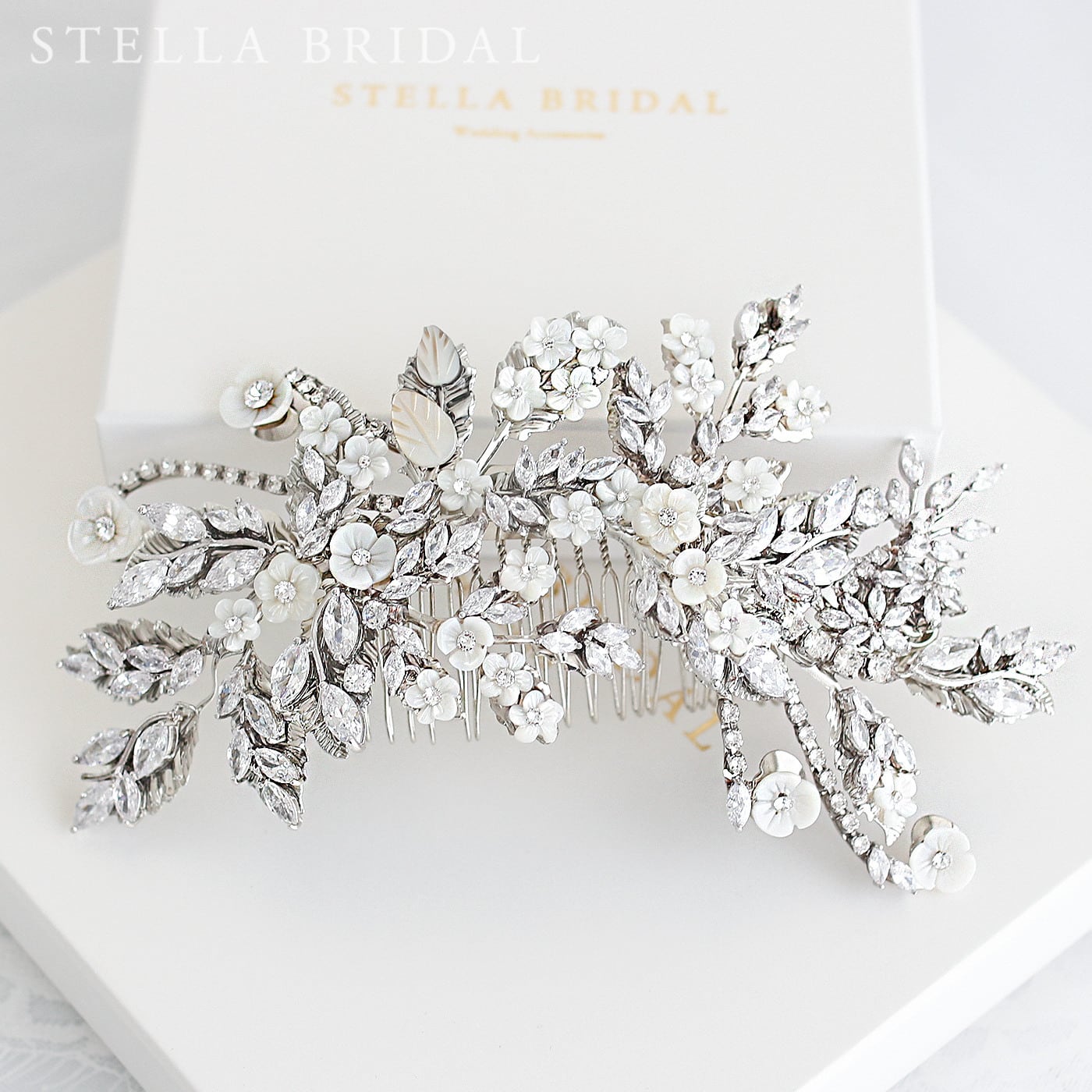 キラキラ ヴィンテージスワロフスキー ゴージャス ブライダルアクセサリー 楽天市場】24日まで12％クーポンあり ネックレス スワロフスキー