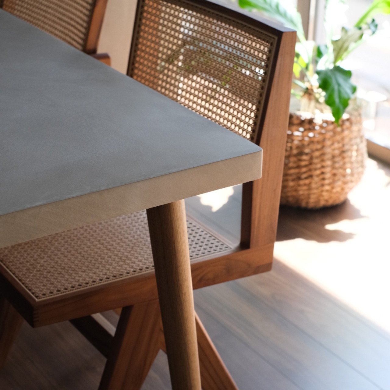 ダイニングテーブル/ウッドレッグ