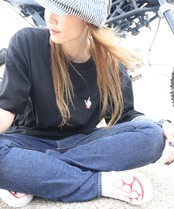 RAISE MIDDLE FINGER - 刺繍Tee(ビッグシルエット) (Sサイズ)