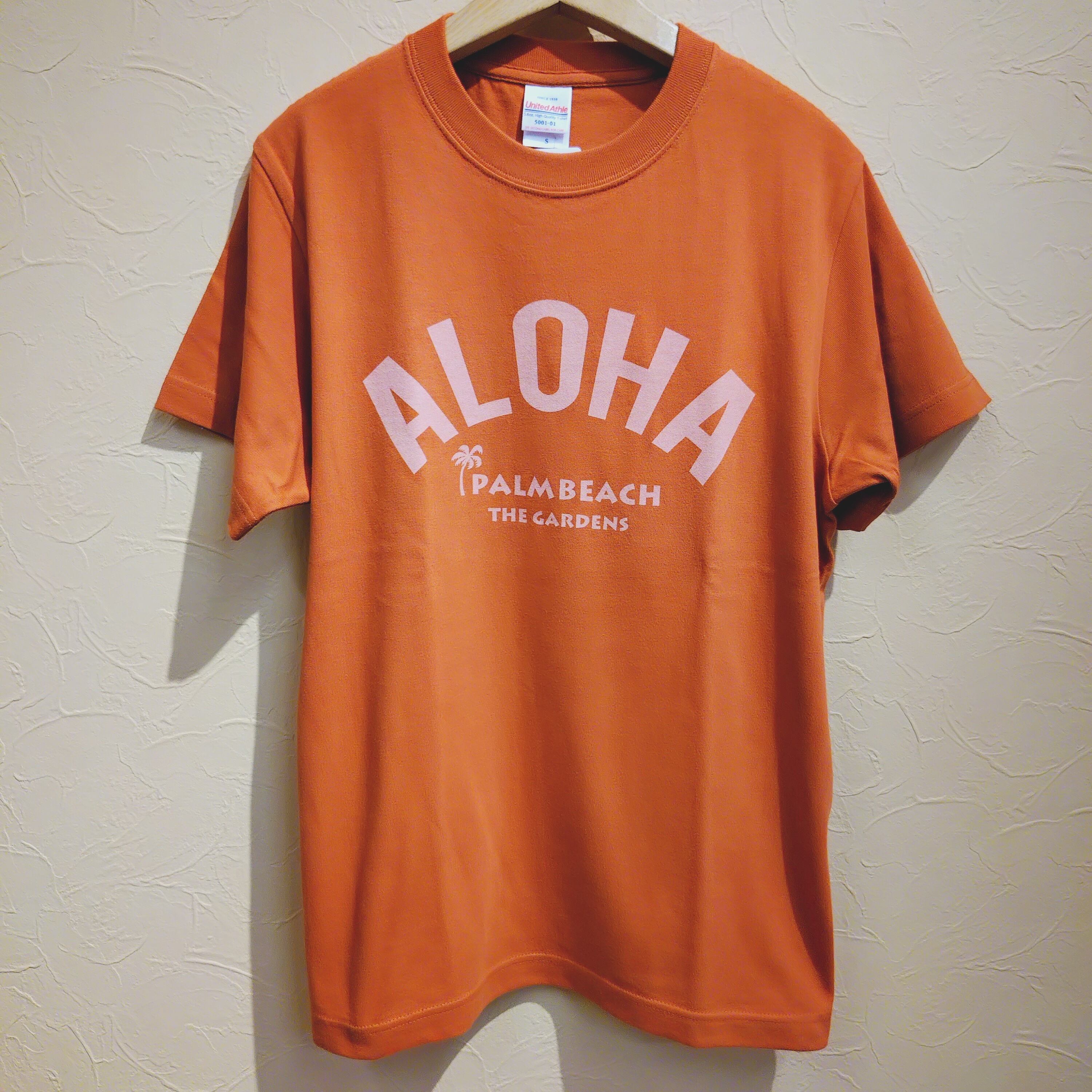 ALOHA LOGO Tシャツ (ヘイジーオレンジ) | SURFERS MARKET
