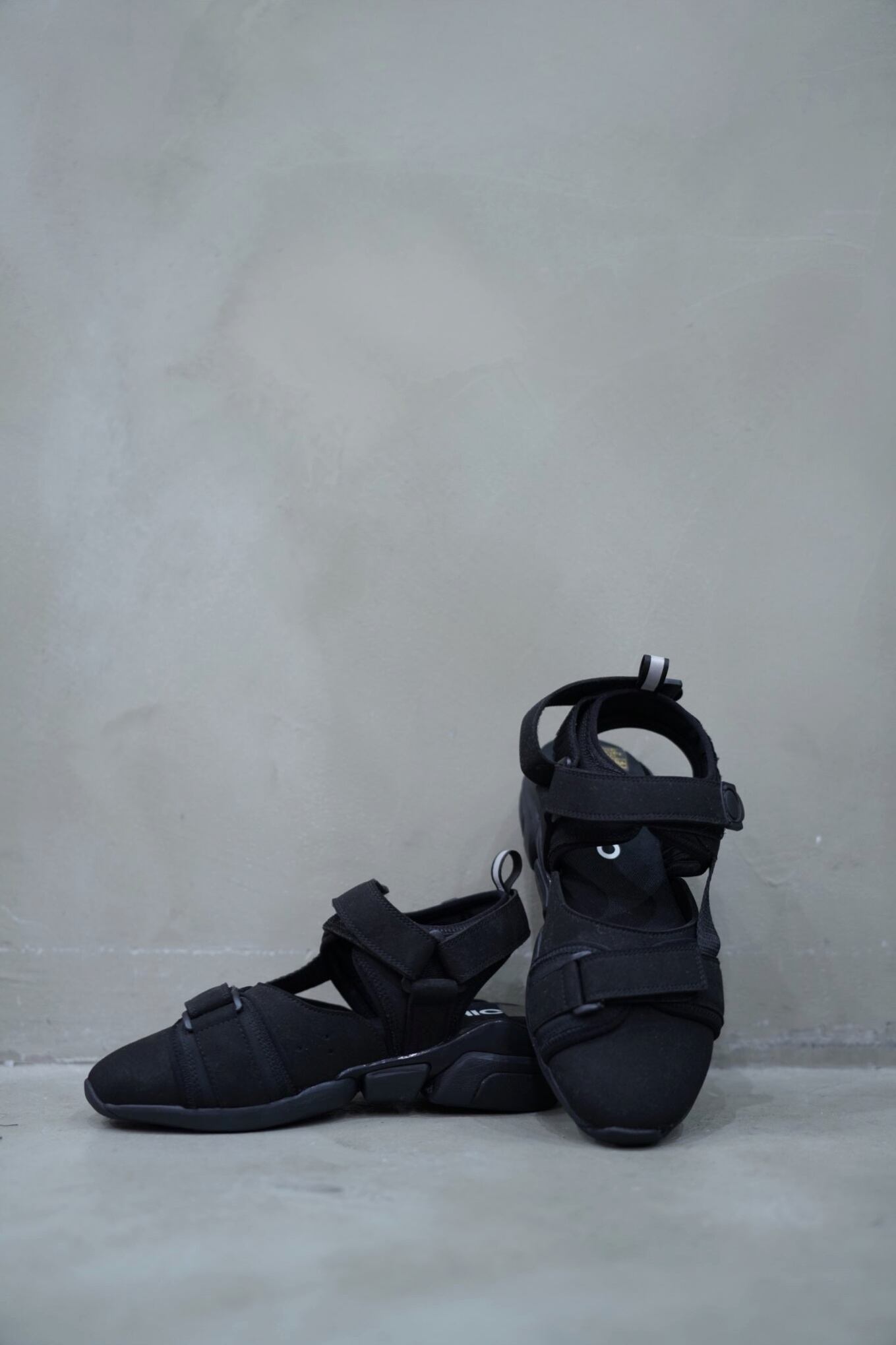 新品未使用〉ORPHIC CG HQ - BLACK（サンダル） - サンダル