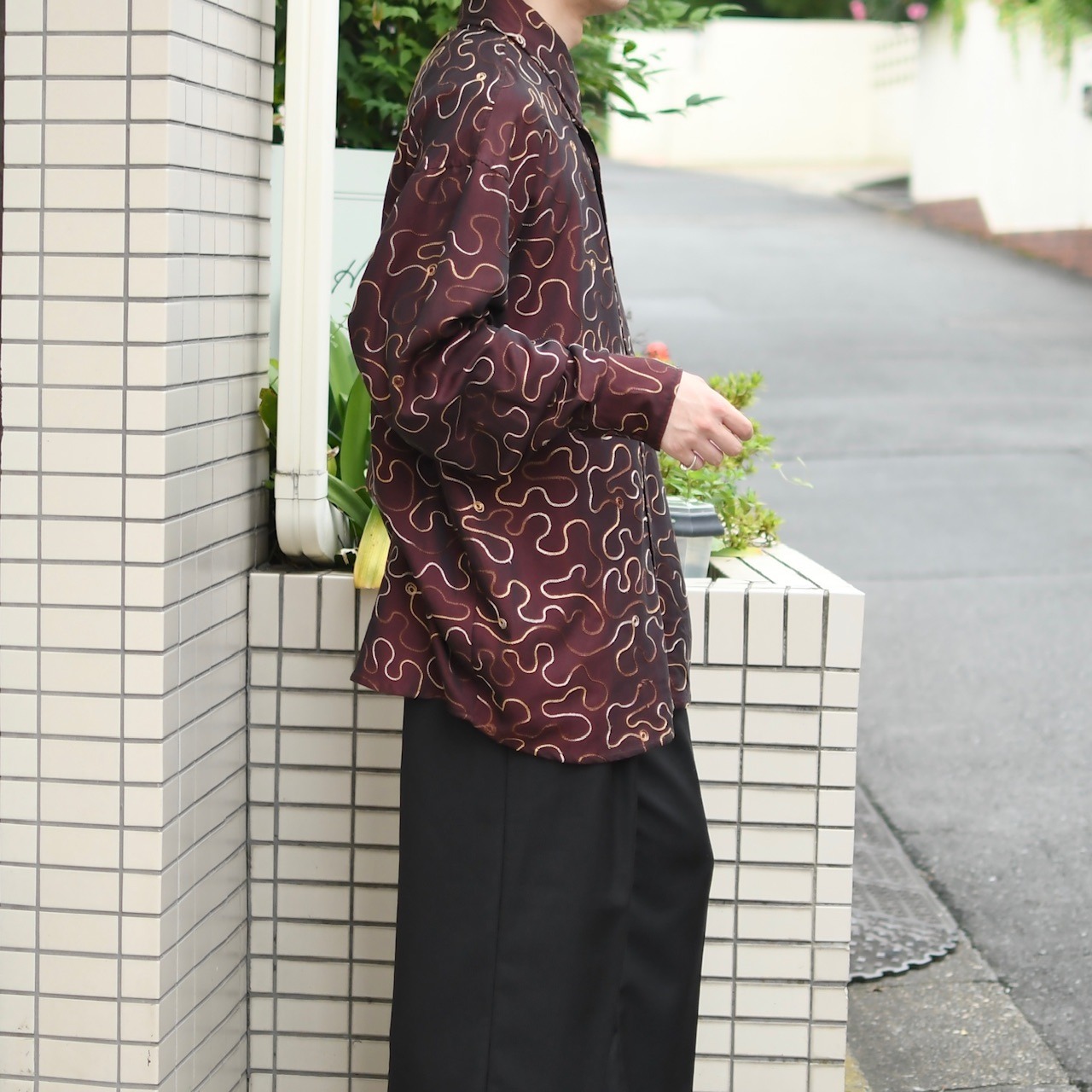 wave chain stitch design shirt