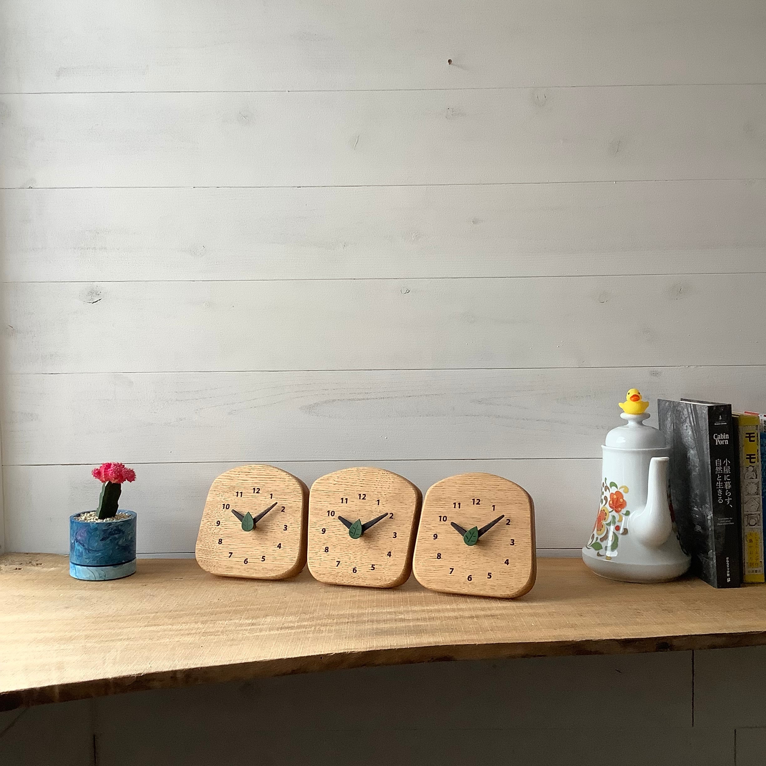 置時計 | ユリイカ