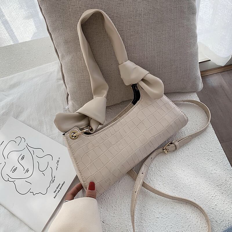 サマーレッドワンショルダー 夏物 Tiancai_Wing_Bag2396162