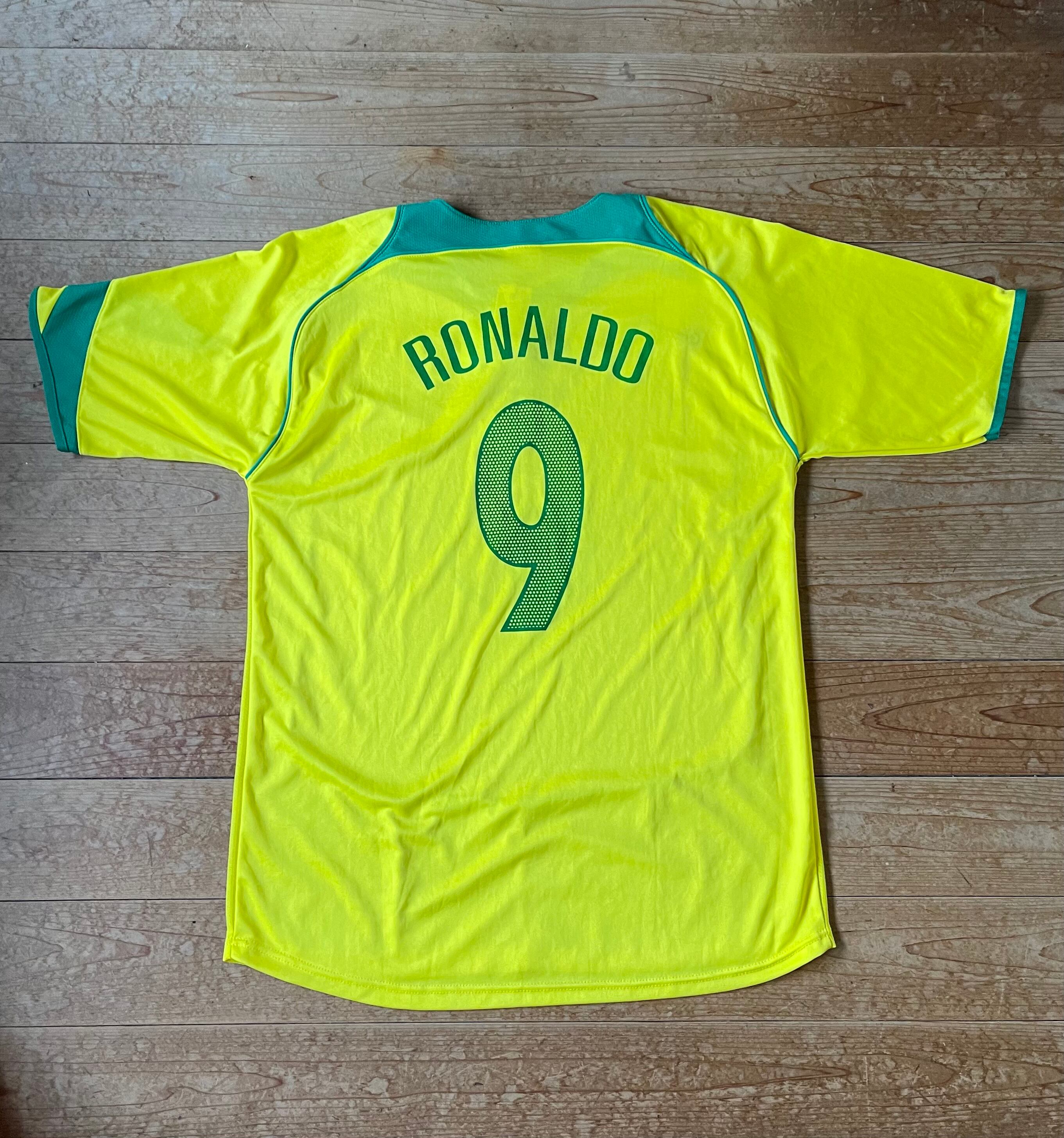 2004 ブラジル代表ユニフォームロナウド #9 サッカー ブートNIKE 